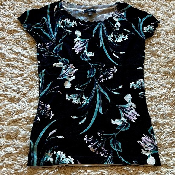 NWOT Le Chateau Floral Top - Picture 1 of 3